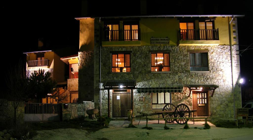 Hotel Rural La Dehesilla Barajas de Gredos Extérieur photo